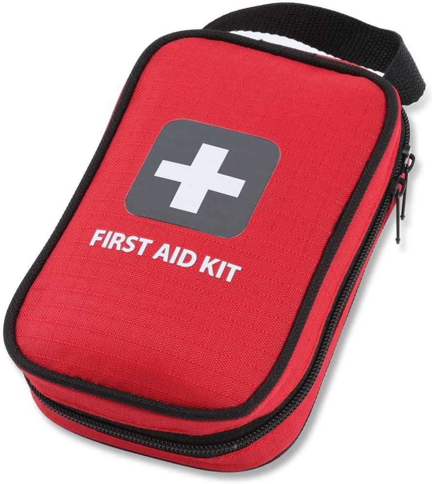 Red First Aid Kit - lebih aman dalam menangani kecelakaan